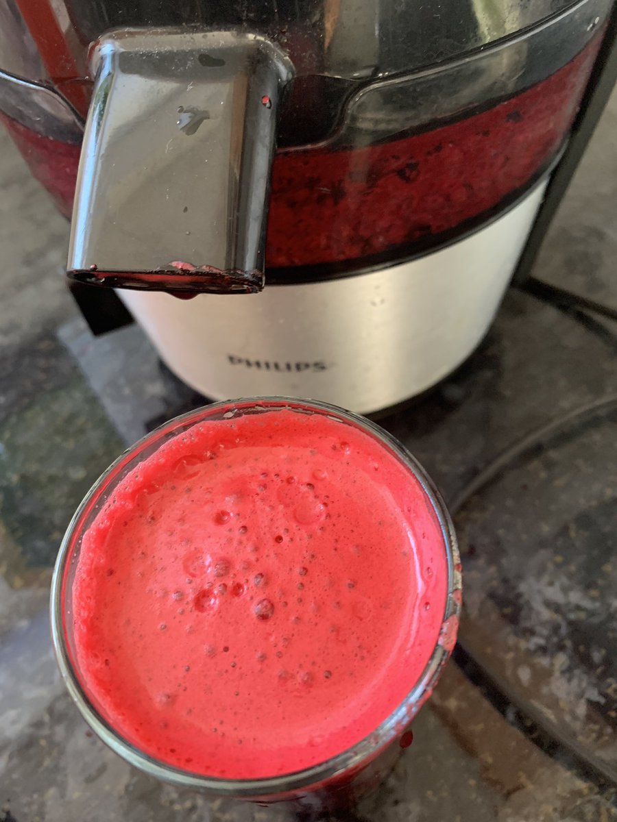 Debbie_D_70's tweet photo. When@u know your holiday is coming #sundayjuicing https://t.co/1S9vVUnn4h