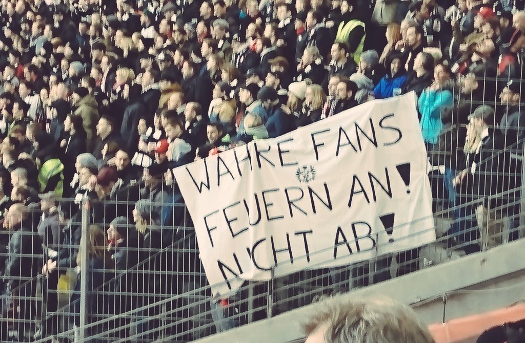 Mehr ist zum Thema #Pyro bei #InterSGE nicht hinzuzufügen. #SGEFCN