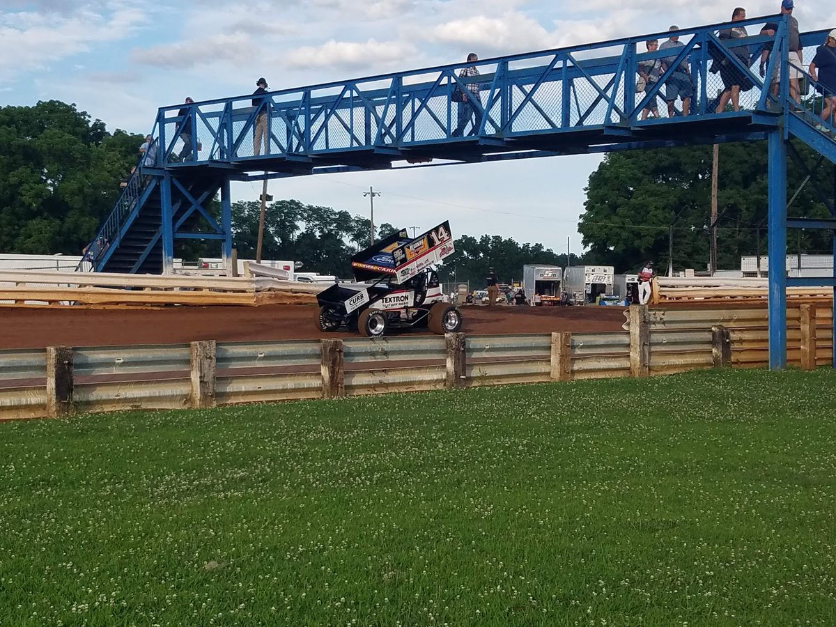 RedRobinRacing tweet media