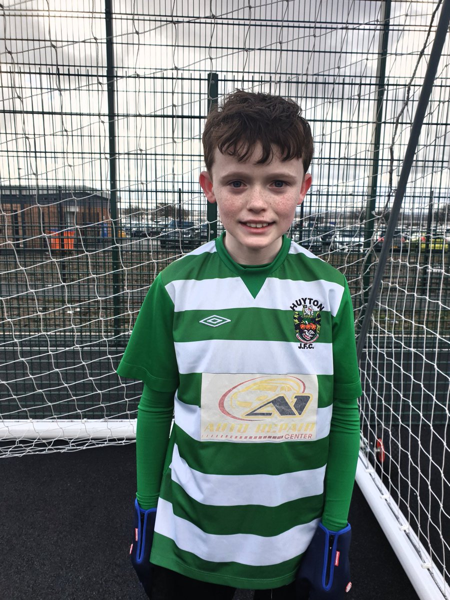 Huyton_PSG_U15s's tweet photo. This weeks @A1_Auto_Repair  MOTM is Evan worked hard all game an his assist for our goal was 👌🏻 https://t.co/zfr2g4EoLm