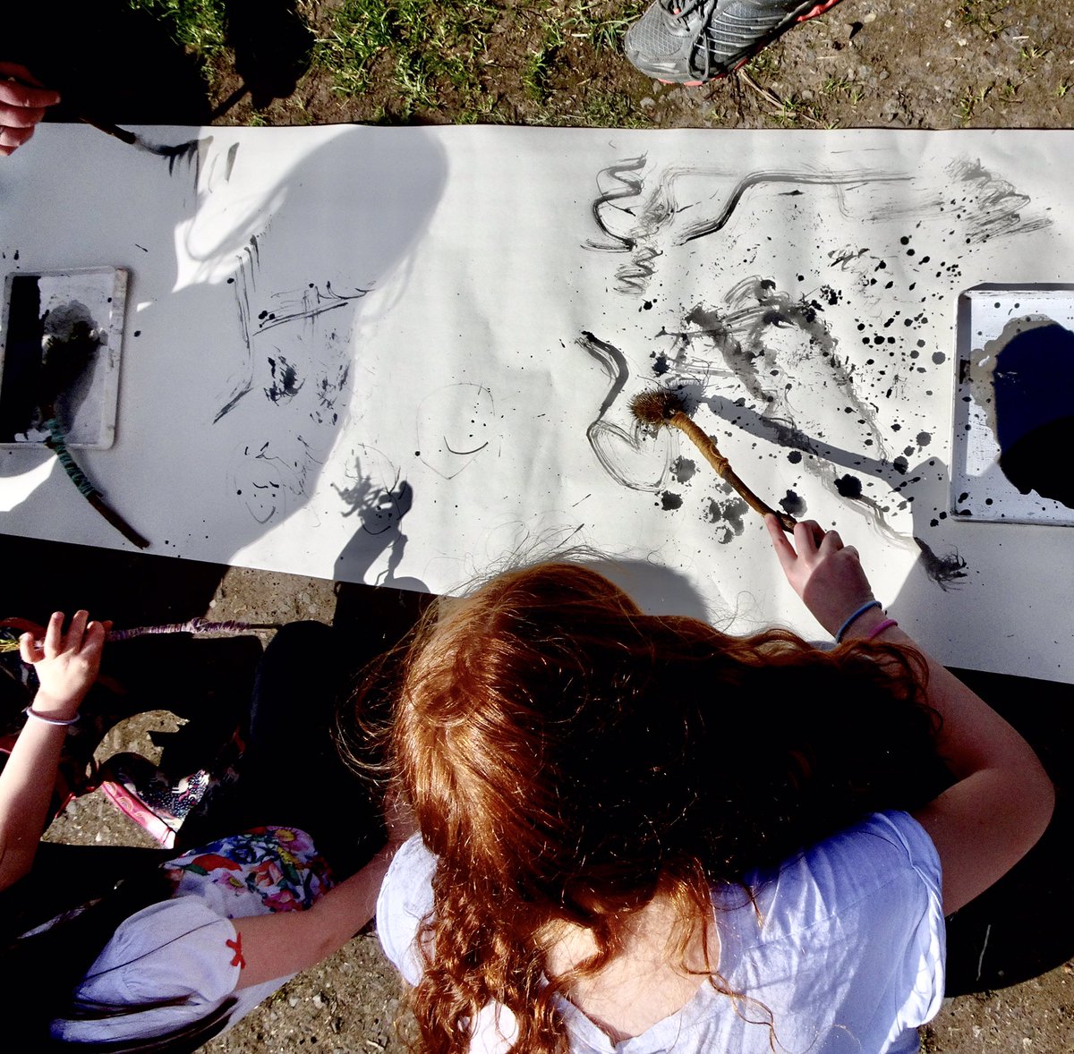 BoundaryWay's tweet photo. @RobGMacfarlane @KurtJacksonArt #enpleinair painting at #BoundaryWay, Wolverhampton #boundarywayproject @KanjNicholas @ClareWassermann @LindaNevillprnt @artyaml @artofbeingholly https://t.co/rvs4ZXBzQ9
