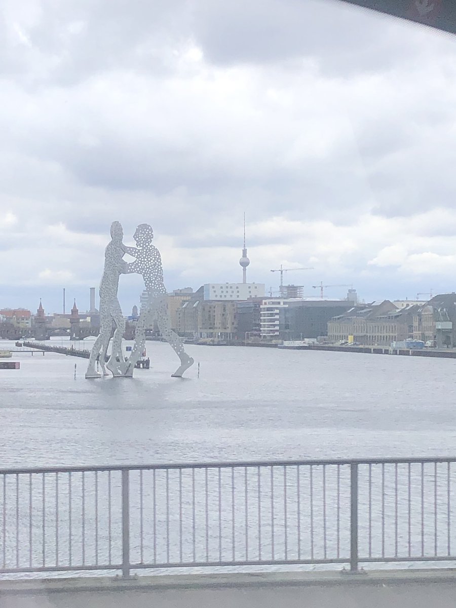 au revoir 🇨🇭#WJSSC2019 hello #Berlin #synchro #SynchroSkating #TeamBerlin #TeamDeutschland