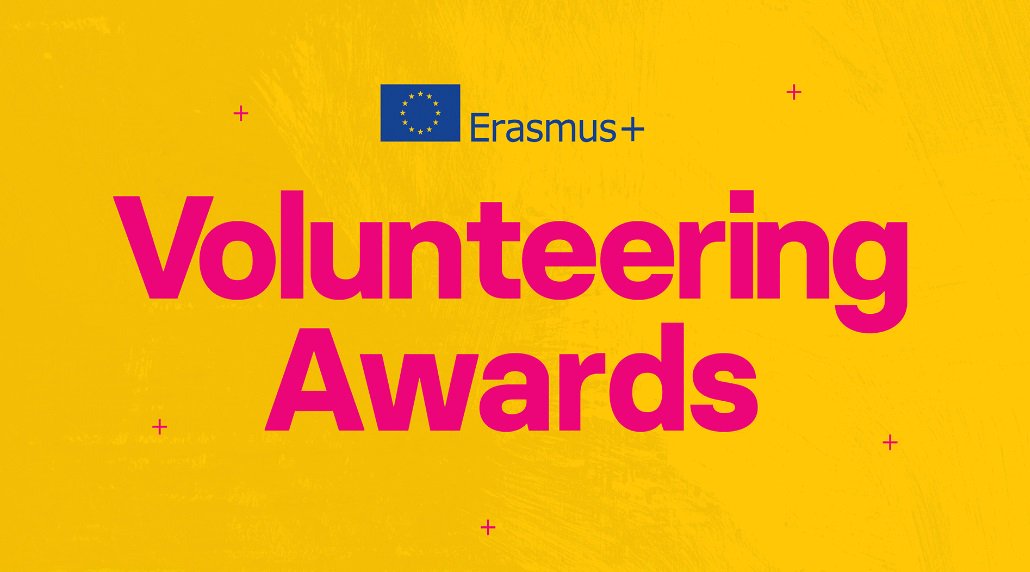 Volunteering experience 👉 one-minute video 👉 <a href="/EUErasmusPlus/">Erasmus+</a> #VolunteeringAwards 🏆👏
11 winners will be rewarded with 2 <a href="/Interrail/">Interrail</a> Passes and attend the #EuropeanYouthWeek in #Brussels 🇧🇪
Share your story before 25 March 👉bit.ly/2JHvUga 📹
<a href="/Eurodesk/">Eurodesk</a> <a href="/EuropeanYouthEU/">European Youth ❤️🇪🇺</a>