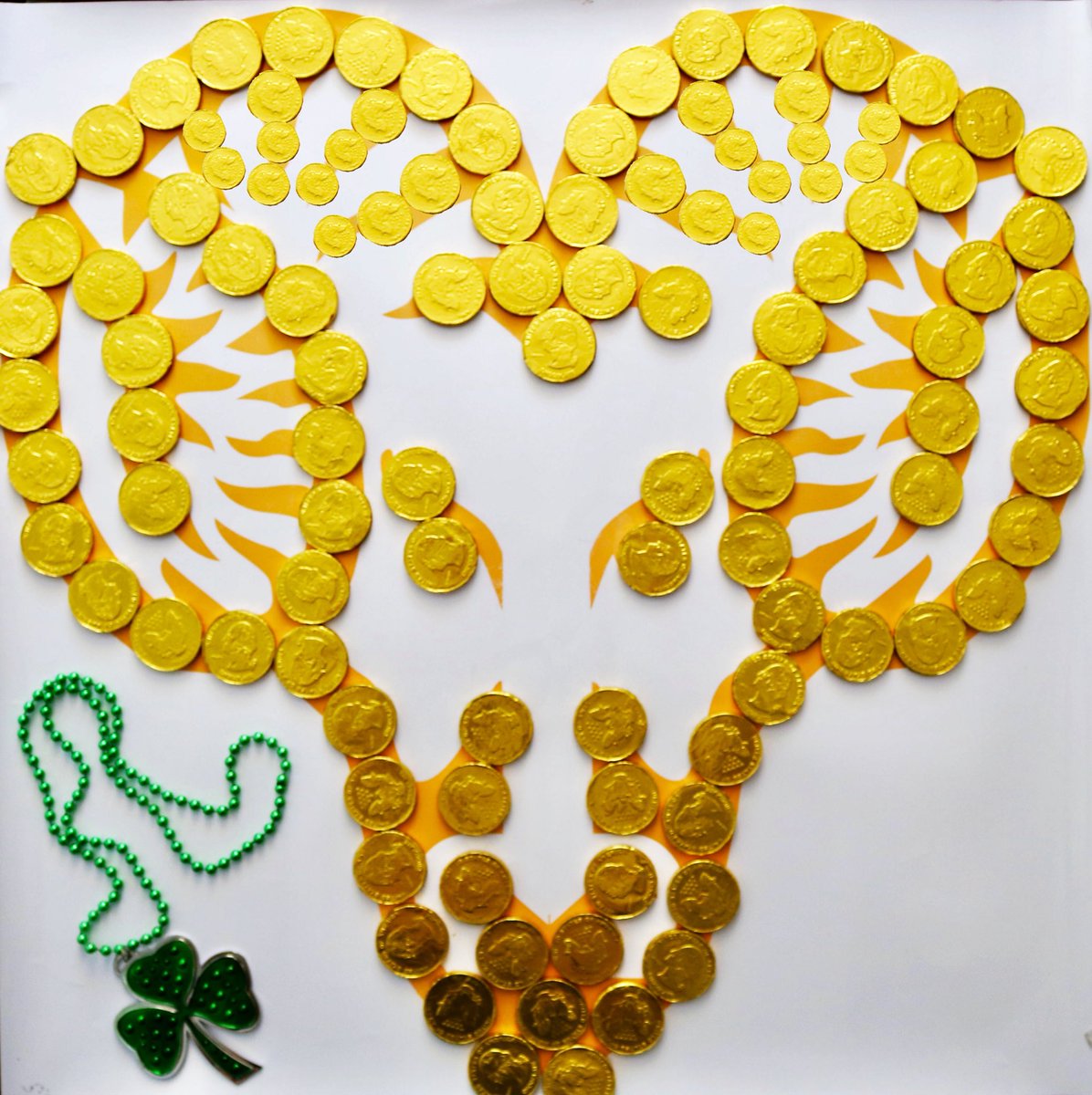 WCUofPA's tweet image. Being a GOLDEN Ram must be lucky, we struck gold! 🍀#happystpatricksday #GoldenRams #WestChesterUniversity
