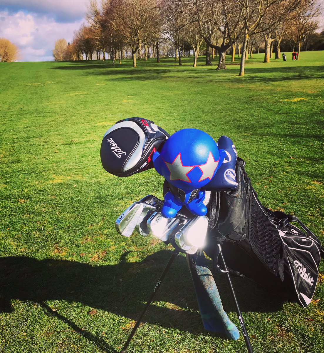 BlankCgolf's tweet photo. Beautiful morning for a few holes ⛳️ #golf #golflife #golffamily #golfswing #golf⛳️ #golfing #golfaddict #golfcourse #golfers #golfporn #sundaygolf #pga #golfphotos #diy #golfheadcover #blankcgolf #luggs #sunday #sundayfunday #getcreative https://t.co/vKlqiAFToV