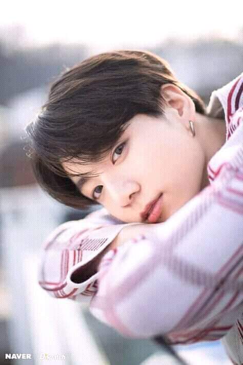 BTS_Army1375's tweet photo. Jungkookie😍 https://t.co/wp6wFW2C1o