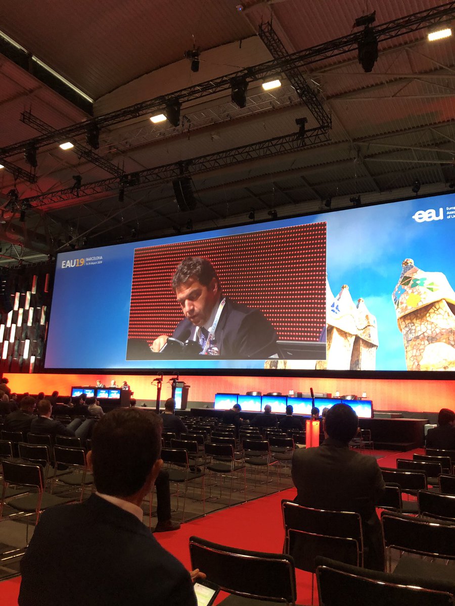 PuliattiStefano's tweet photo. Great video session: innovations and awards. @Unimore @bernardorocco73 moderation! @chiaridelprete @RaffaeleInzillo @GigiRigigi @MariaChiaraMCS https://t.co/uCIosObfGV