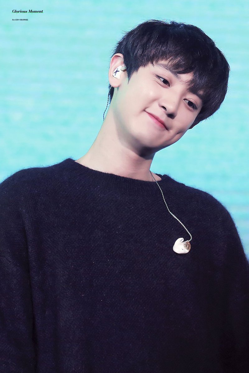 hot_pcy_pict's tweet photo. Chanyeol is so adorable ♡ 

cr.glorious moment @weareoneEXO https://t.co/UuLxx26K0H