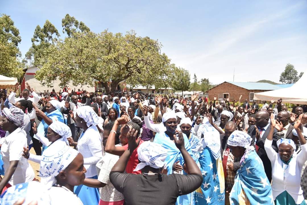 Araap_Sang's tweet photo. Joined Catholic and AIC faithfuls  at Cheptonon for a Sunday Service as well as a fundraiser towards the construction of St.Mary's Catholic Church Cheptonon, Chepterwai ward in Mosop Sub County.

Wishing you a blessed Sunday. #TugaTai https://t.co/giAIqEQZmd