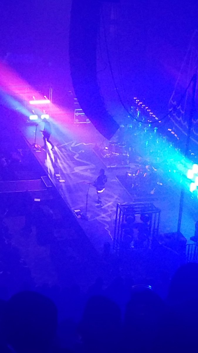daschmidt96's tweet photo. Last night was awesome.
@AAofficial - awesome
@paparoach - killed it
@Shinedown - 🔥🔥🔥🔥🔥🔥🔥
Had a great time seeing these 3 in Cedar Rapids. Thank you guys for an awesome Saturday night. https://t.co/O6JdyQvEfu
