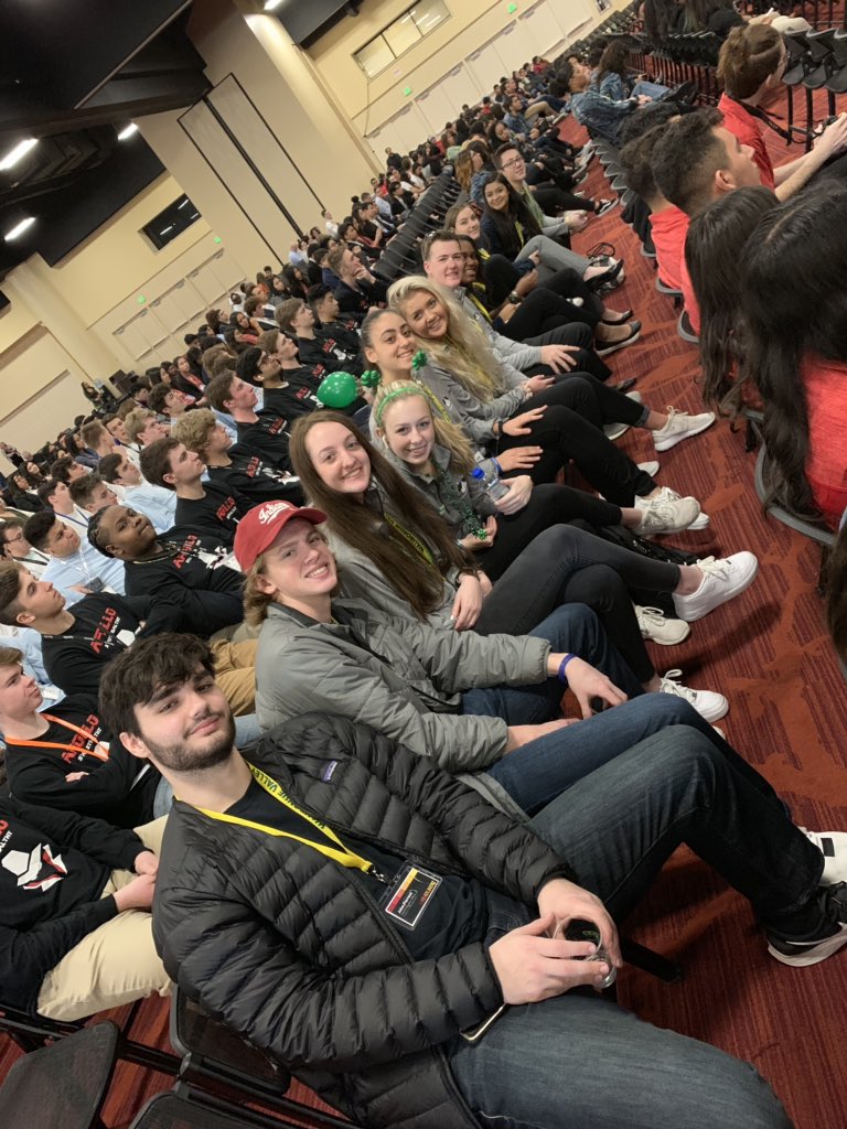 We’re up and at ‘em again in San Fran! The booths are ready to go, and students are attending the opening session. #BeWV #FutureReady204