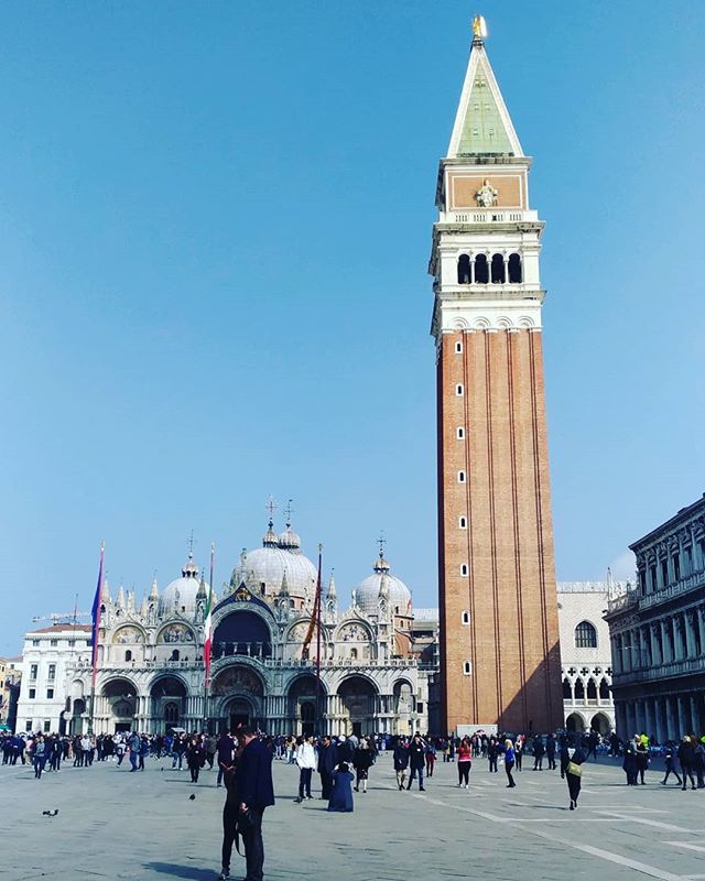 oncomingnope's tweet photo. Arrivederci, mia bellissima. https://t.co/xnJWPpjD4z