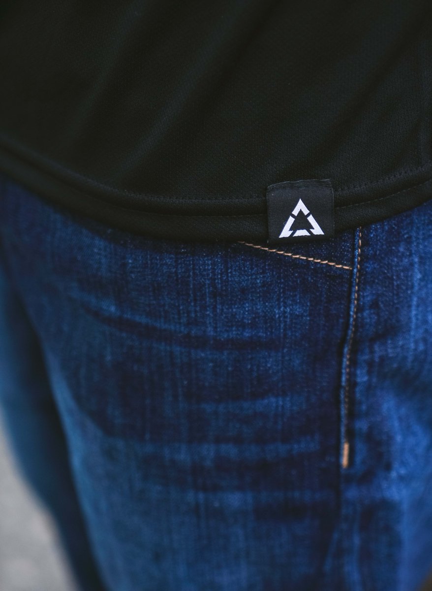 AdaptivX's tweet photo. Agoge Training T | V3x Slate Jeans #agoge #v3x #adaptivx https://t.co/3qlIyy7a9P