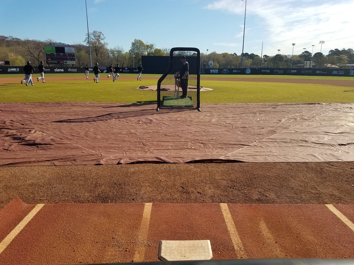 JoeCats19's tweet photo. #bpviews @CoastalBaseball goes for the sweep at Louisiana-Monroe today to close out 7-game road trip!
Airtime: 1145p ET on HANK 105.5FM & @CoastalCSN https://t.co/KRRqpEootB
