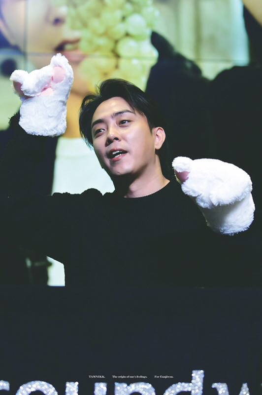 1kyne8's tweet photo. #G1_18thAnniversary Not only love, but love.   Eunjiwon -Once https://t.co/osS9z064jv