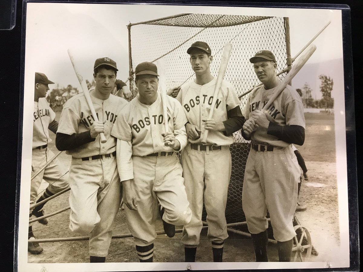 RelicSports's tweet image. 79 years ago today MLB put together a fundraising all star game to benefit the Finnish people during WWII.  #tedwilliams #collect2invest #relicsports #TheHobby #type1 #joedimaggio #jimmiefoxx #vintagememorabilia