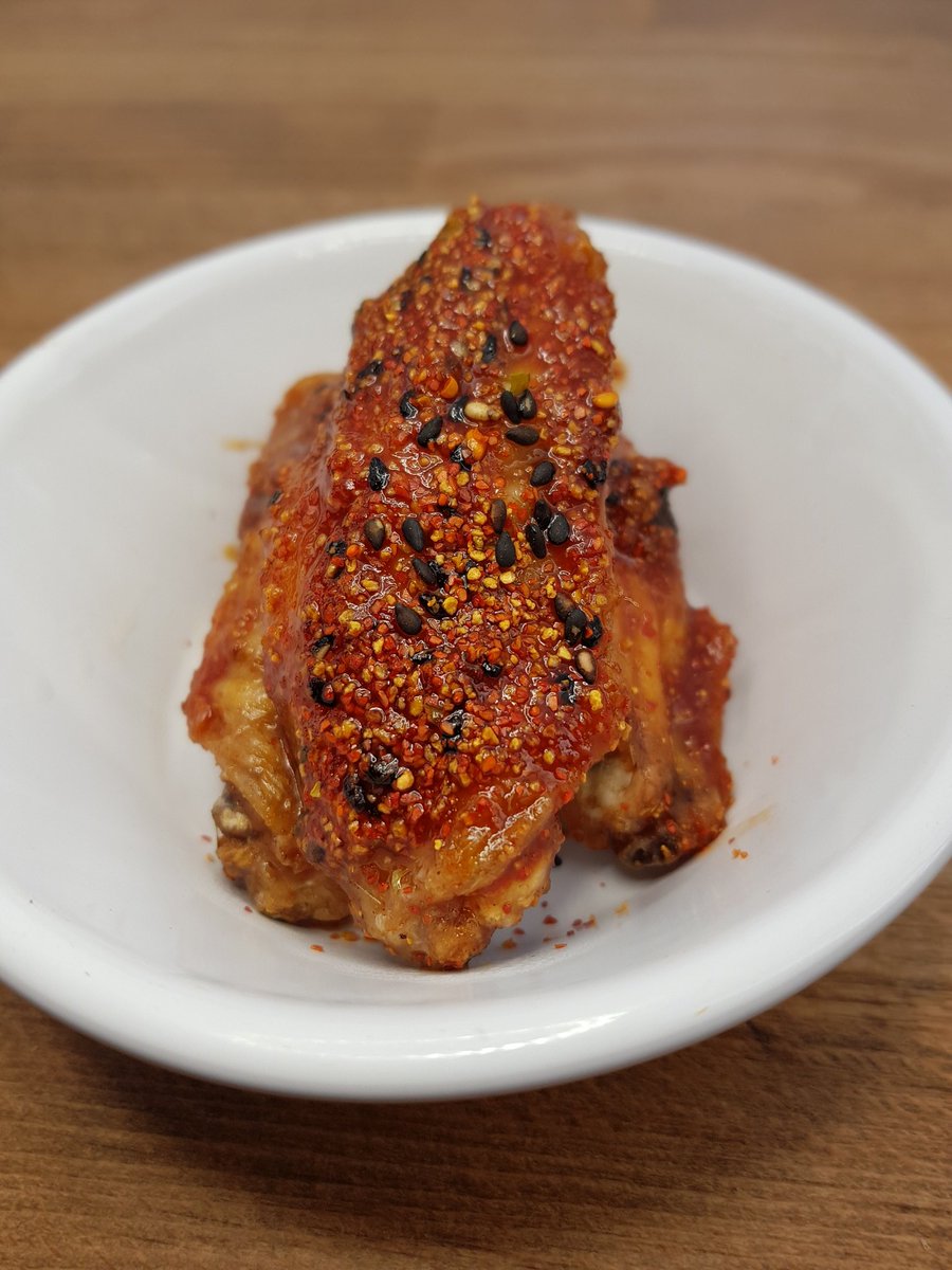 FireFlyBBQ's tweet photo. Hot wings time!! Ghost chilli buffalo sauce with some Shichimi Togarashi. #chilli #fireflybbq #ghostchilli #hotwings https://t.co/Ly8nM0ypFQ