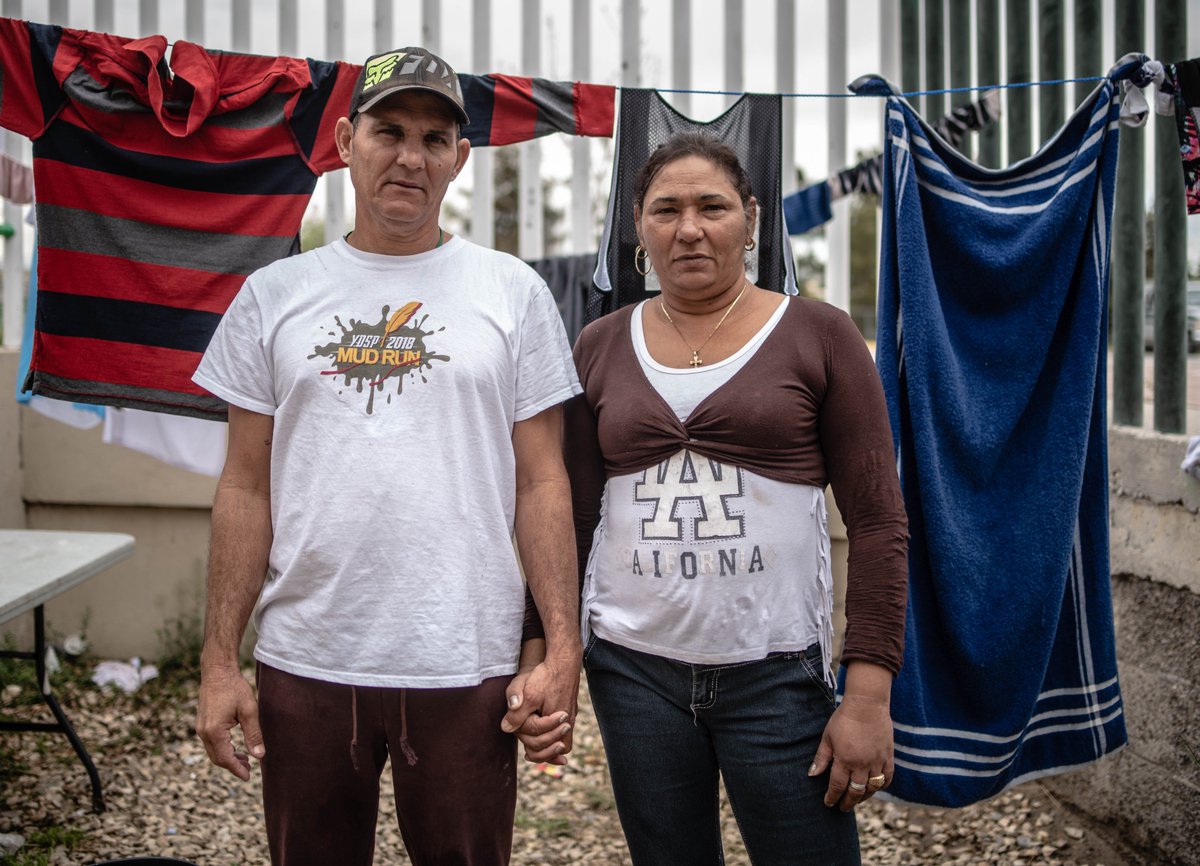 rosalesquique's tweet image. Thousands of migrants wait in Juárez. Reporter @AKochergaBorder and myself spent time in #CiudadJuarez looking into the issue: abqjournal.com/1293010/thousa…