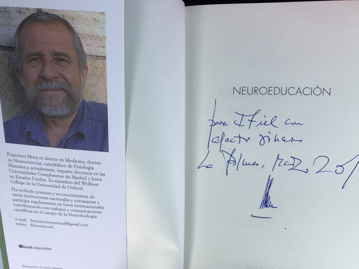 itielleon's tweet photo. Muchos recuerdos me llevo del #CIECH2019 pero de los más gratos, la cercanía, amabilidad, enseñanzas y energía de @morateruel que  además me pudo firmar su libro 📖 #neutroeducación 
De nuevo ¡GRACIAS! https://t.co/0mCUZoVrGS