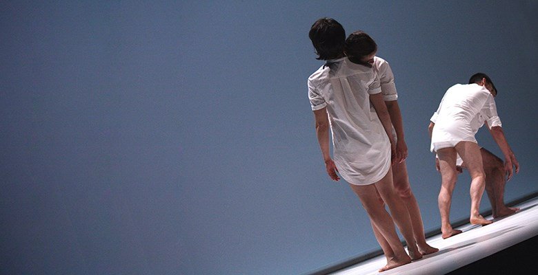 Lundi à 12h15 sur <a href="/RCFAlpha/">RCF Alpha</a> je recevrai Mélanie Perrier pour Care au <a href="/LeTriangle/">Le Triangle</a> à Rennes. Un spectacle de danse pour prendre soin.