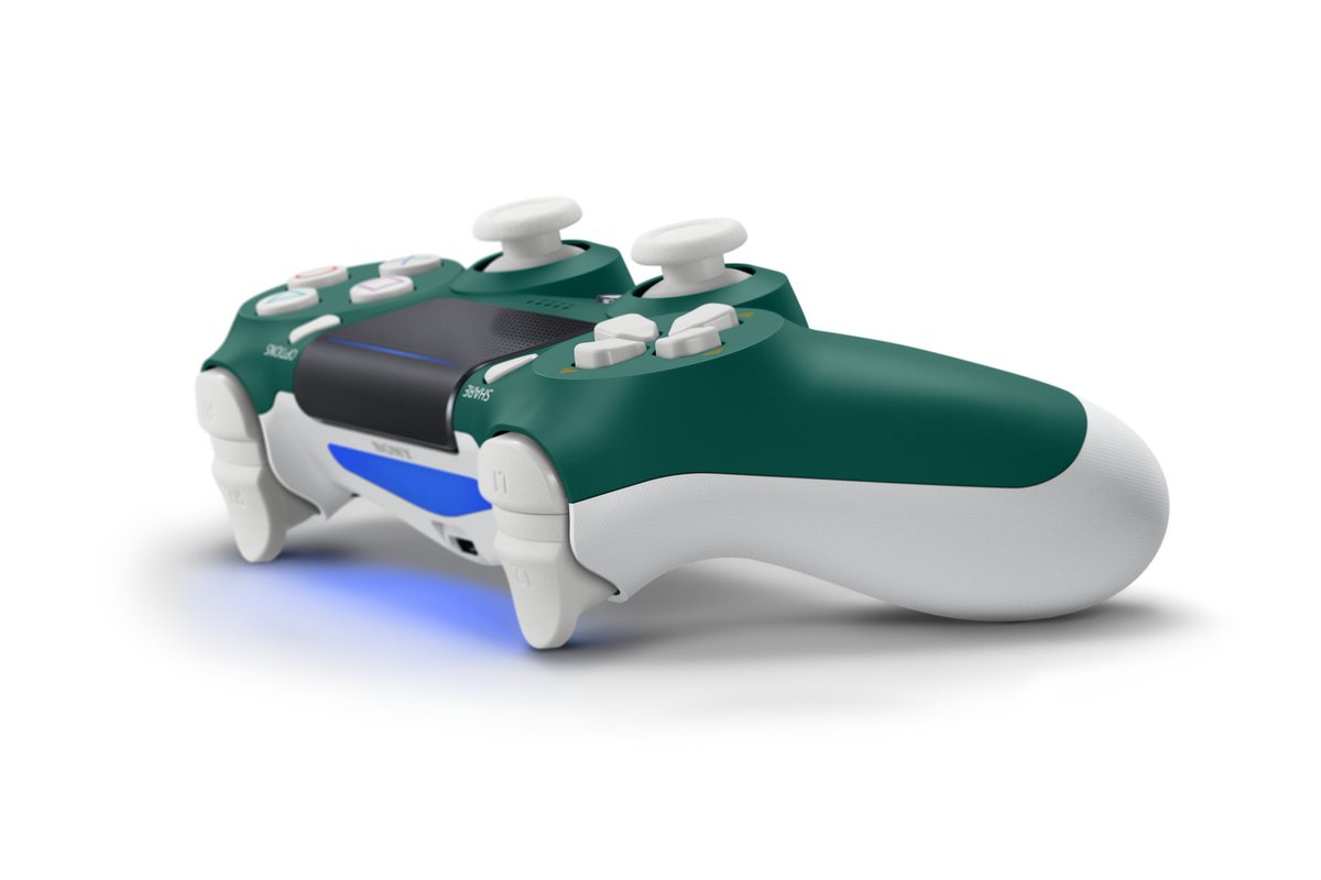 The new Alpine Green DualShock 4 hits retailers next month. High-res images: play.st/2VZezVW