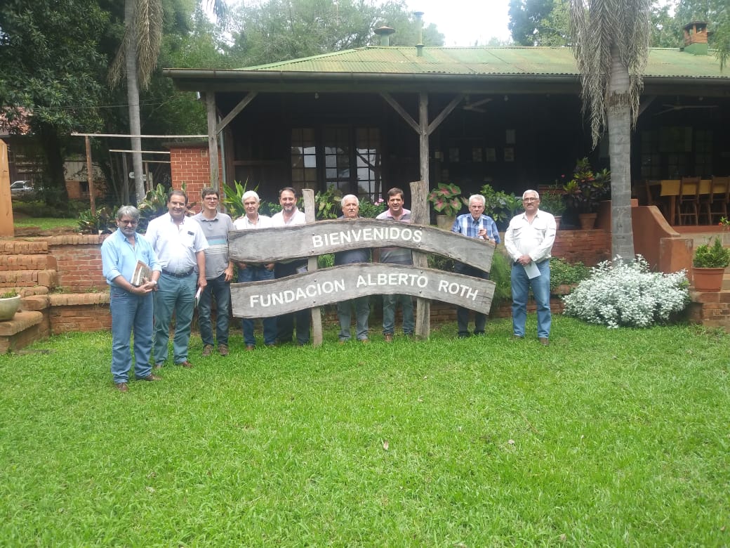 Queremos contarles que este viernes 15 de marzo se realizo una reunión en la fundación donde se avanzó sobre el tratamiento y la conservación de los suelos para fortalecer el desarrollo rural sostenible en la Provincia de Misiones.