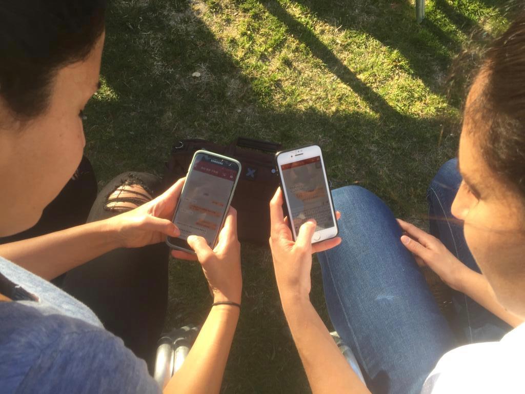 majosalayeto's tweet image. Si aun no te has descargado la aplicación de #Criptoo no esperes más!! 😎😎
Disponible para iOS y Android.
👉 La app que te permite disfrutar de la privacidad mediante mensajes encriptados 😃😃