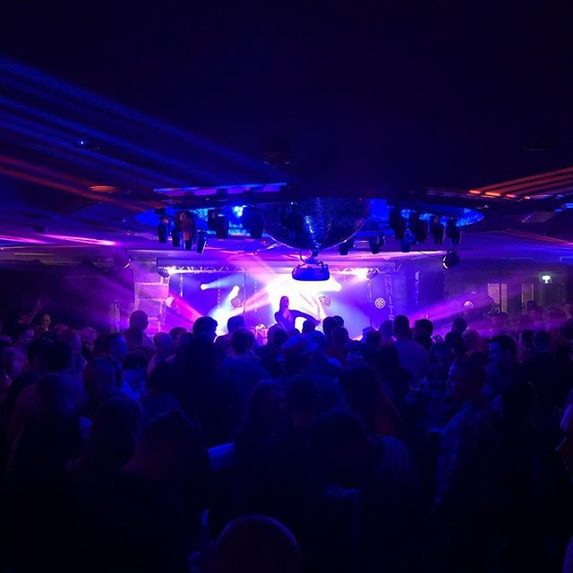 ClubOnniteekki's tweet photo. Kiitos @lacreamofficial • @mighty44official • @toukka75 (RAMA) • @tonikoo78 (DJ Tony) • @toni_johannes (DJ Maniac) • DJ Alex L - mahtavista synttäribileistä. Video La Creamin keikalta löytyy YouTubesta nimellä ”La Cream - You &amp; Say Goodbye (LIVE … https://t.co/4HnMgmXNN1 https://t.co/v70RTH4wO0
