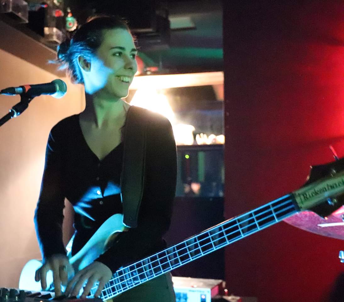 jabibilbao's tweet image. @EvilPinkMachine en concierto. Con Igor Delgado e @IboneYekora