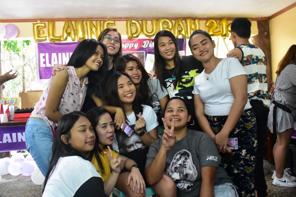 elaineduranreal's tweet photo. After I had my celebration with my “borti friends” yesterday, my family &amp; my Elainenatics fam did this “surprise birthday party” today. God, bless these group of people ❤️✨ https://t.co/gGPpWnx1xG