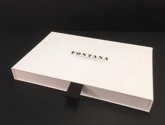GWDLtd's tweet photo. Planning a special event? Take a look at the luxury invitation box we recently made for a client. https://t.co/eWouvEIrBz