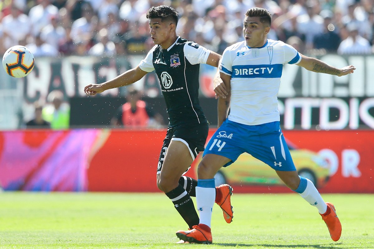 xpressmedia_cl's tweet photo. @CruzadosSADP gana 1-0 a @ColoColo al cabo del primer tiempo en el Estadio Monumental.

Galería en https://t.co/P9aSHNjqC6

#colocolo #cacique #albo #popular #ucatolica #catolica #cruzados #universidadcatolica #clasico
 #anfp #campeonato2019 #campeonatoafpplanvital https://t.co/tm6DCzb52f