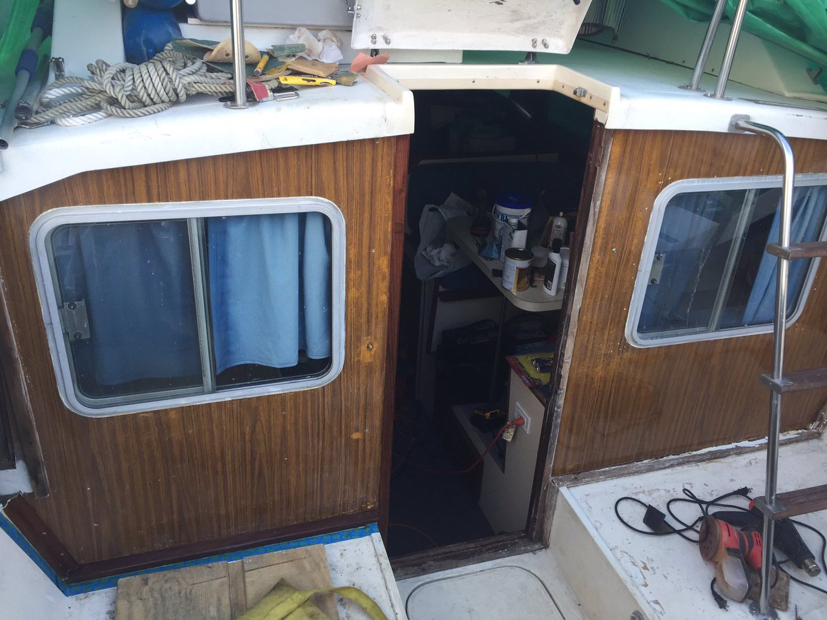 sam_moynihan's tweet photo. Unfortunately #CaptSam got to do all the boat fun yesterday but his idea to put some varnish on the veneer was a good choice! 1976 never looked so good!! #boatlife #goodoldboat https://t.co/7UteBaxFN6