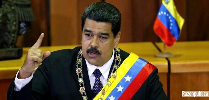 RazonPublica's tweet photo. #DanoColateral 🇨🇴 Cada vez es más difícil imaginar que Venezuela pueda escapar de un destino similar al de Colombia: el de un conflicto armado interno asimétrido y prolongado. Por Frédéric Massé. https://t.co/oZ3kUHVltt https://t.co/EALsgSI6N2