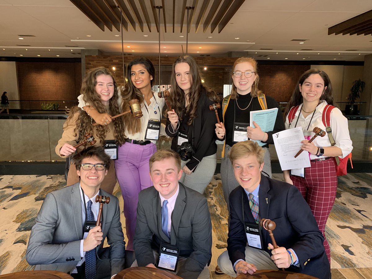 “We do not see the sky as our limit, we see the sky as our beginning.” -Aisha Asad 

KUNA HS 2 POs are ready to fly! 

#lookatthoseleaders #KUNA2019