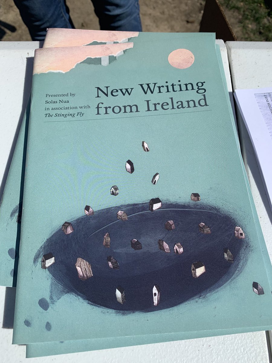 MSKinDC's tweet photo. Happy #StPatricksDay &amp; #IrishBookDay! Love the wonderful #IrishLiterature shared by @Solasnuacht for the community every year on March 17th! I love #reading &amp; #books! Thanks for the new reads #SolasNuacht @FRESHFARMDC 🍀📚☘️☀️😍 https://t.co/ZnA1QXi3CF
