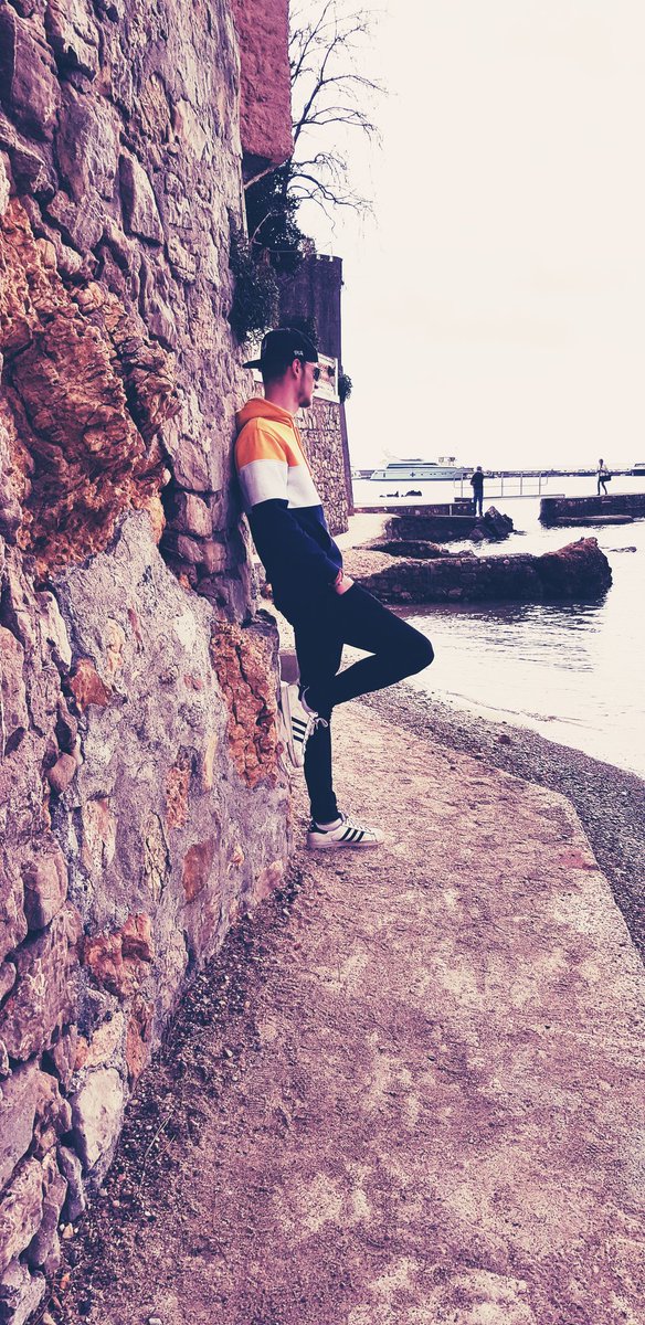 WaytsJason's tweet photo. Antibes day .! ❤ https://t.co/RX4QW9BsZS
