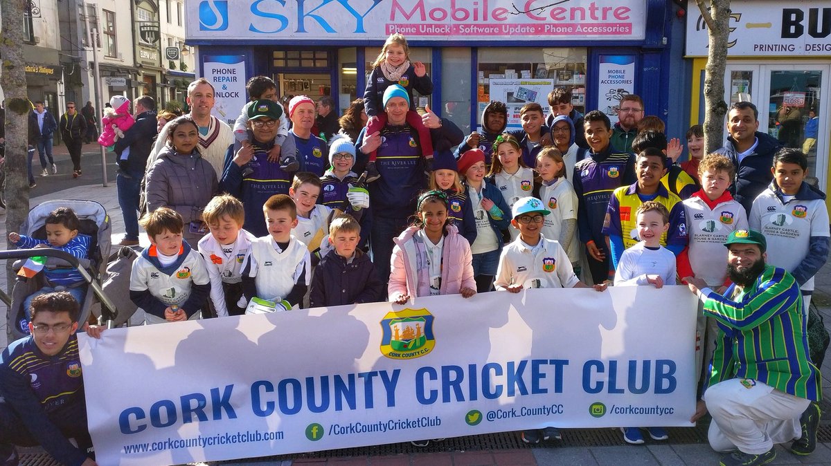 Cork_CountyCC's tweet photo. Wonderful to be part of the @corkpaddysfest parade again this year. Big crowds in #Cork and great fun had by all! #StPatricksDay #WeAreCounty #PureCork https://t.co/YJ3xSz97Jl