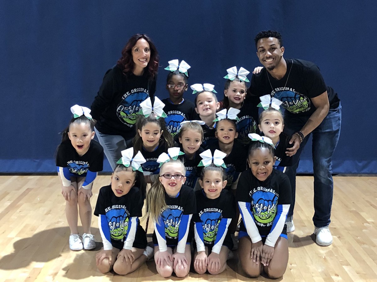 Helium_ASPRays's tweet photo. These cuties had fun at their first competition. 🎈 https://t.co/oe40TZKiBS