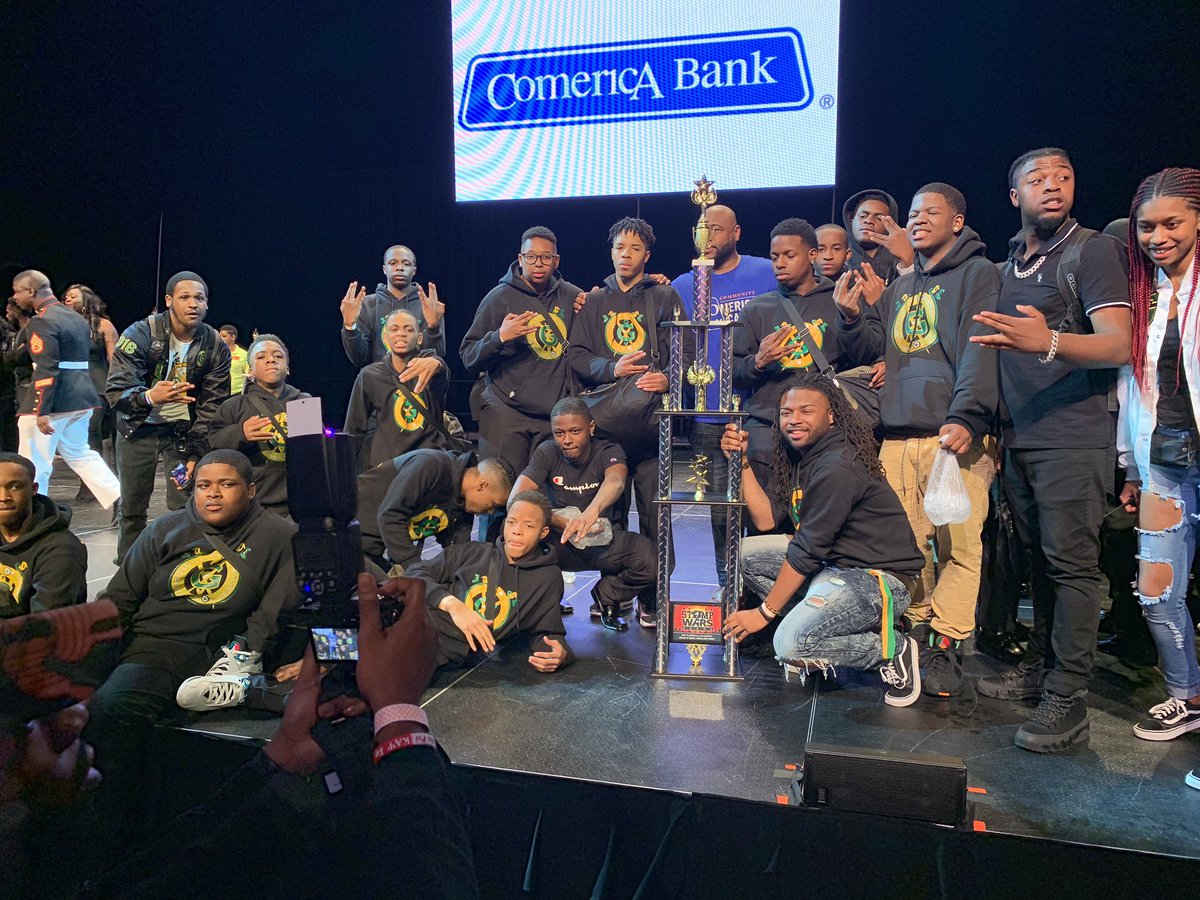 Gentlemen of Vision tweet media