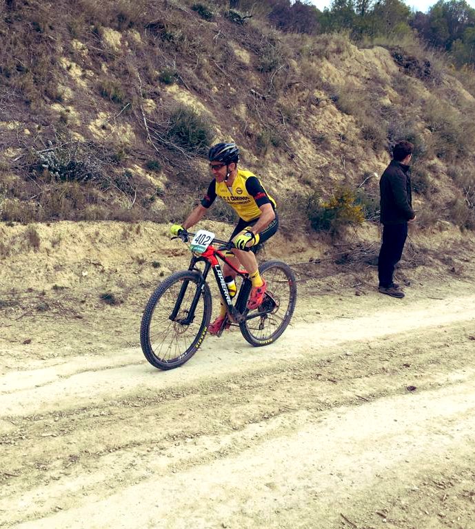CC4caminos's tweet photo. Hoy, a parte de la salida habitual bañada por el cierzo de #Sangüesa, tb hemos competido en #Falces, #opencajarural2019 y #Estella campeonato territorial. https://t.co/jdJRfk3zTM