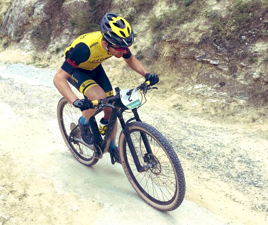 CC4caminos's tweet photo. Hoy, a parte de la salida habitual bañada por el cierzo de #Sangüesa, tb hemos competido en #Falces, #opencajarural2019 y #Estella campeonato territorial. https://t.co/jdJRfk3zTM
