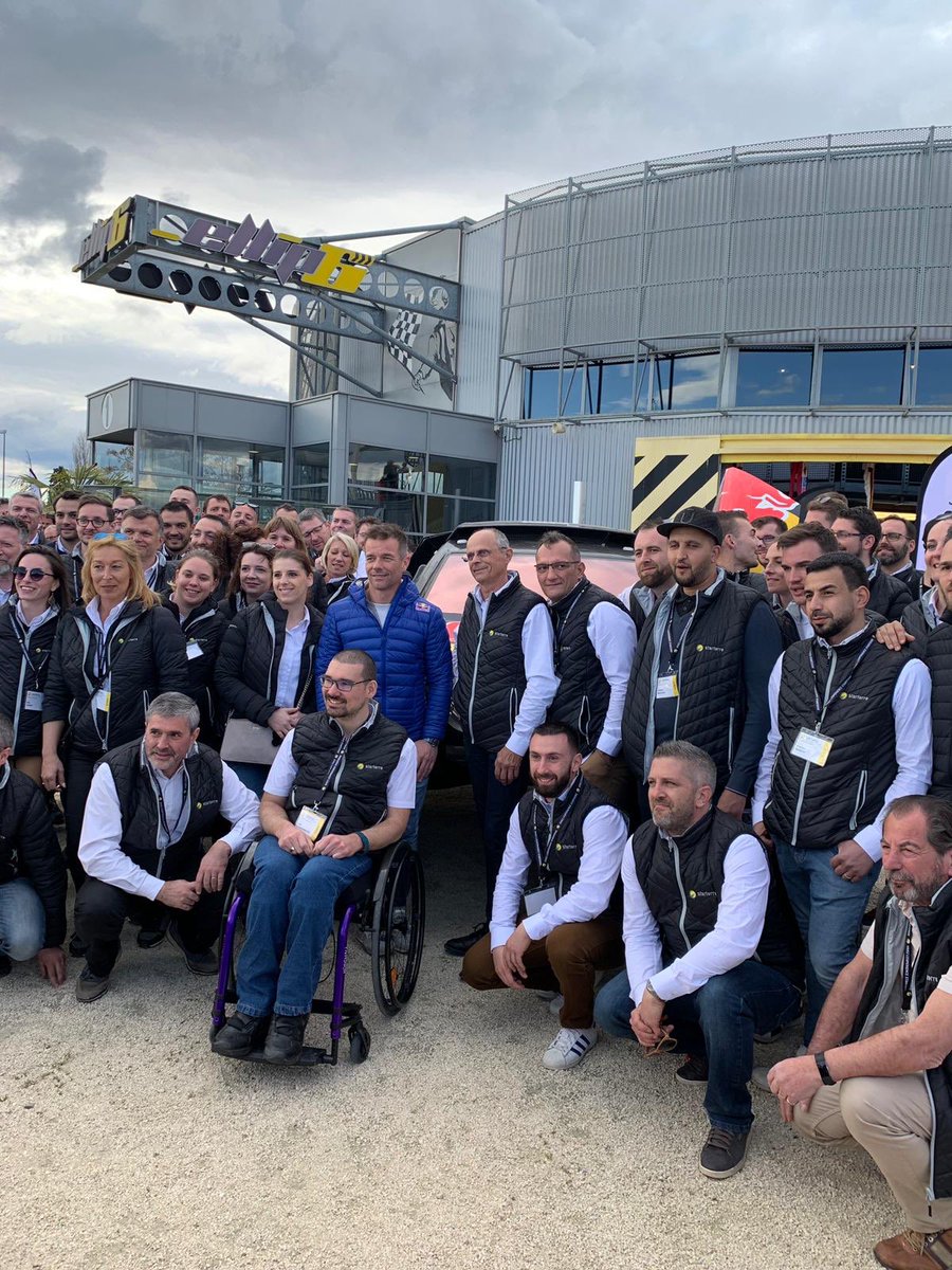 SebastienLoeb's tweet photo. Belle journée avec toutes les équipes @StarterreAuto chez #Ellip6 : conférence et anecdotes sur notre @dakar avec @DanosElena, baptêmes en #Hyundai i20 R5, et bien d’autres animations 😉 

Merci @fraymedia pour ce moment 🙌🏻 https://t.co/pllzZSu1oL