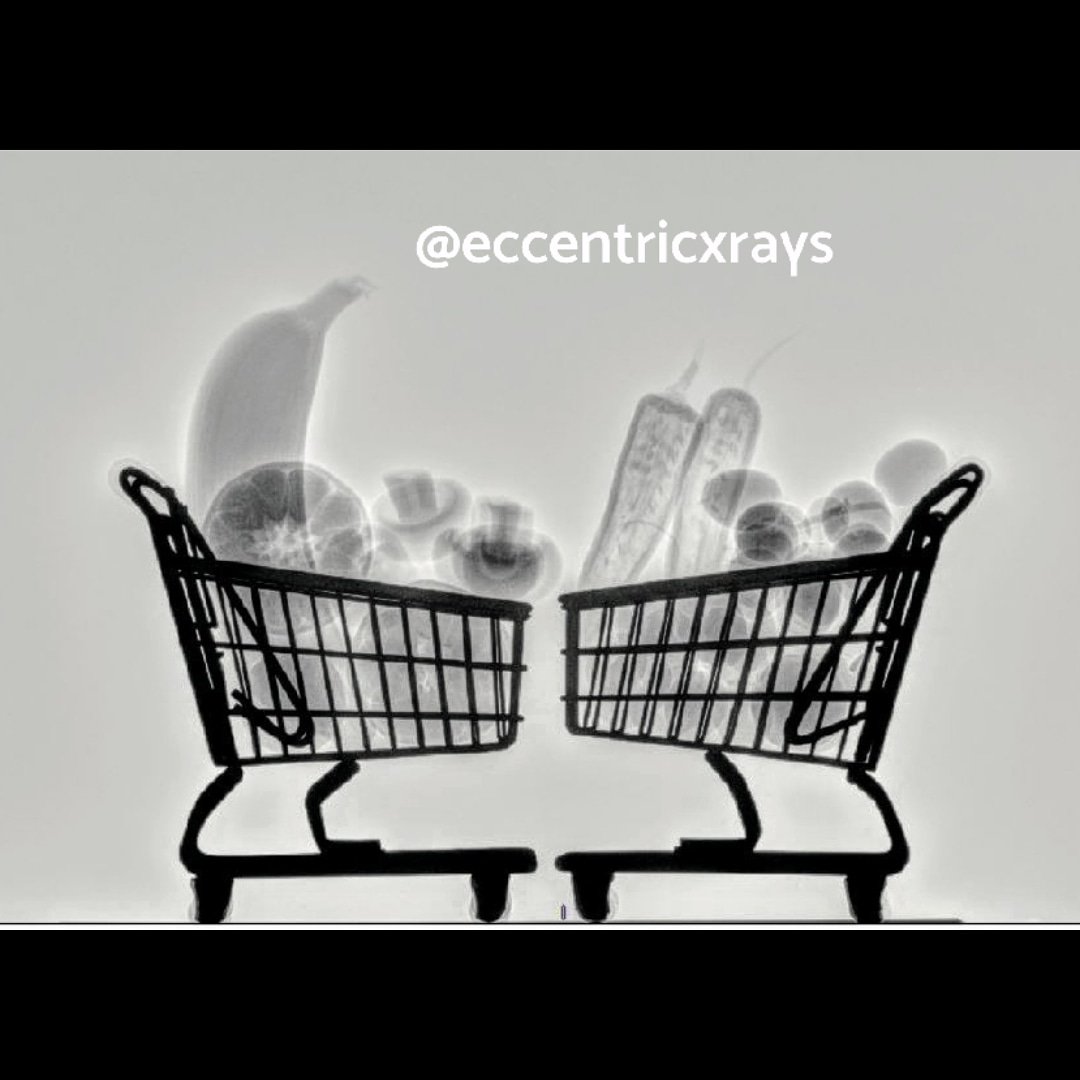 eccentricxrays's tweet photo. #SupermarketSweep https://t.co/PBIVey9rW2
