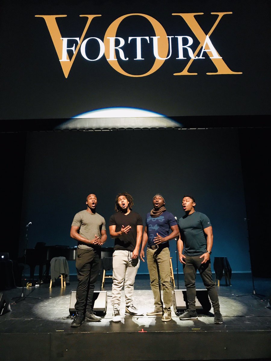 VoxFortura's tweet photo. Soundcheck here @Robinson_Grand and ready for our show!
:
:
⬇️⬇️⬇️⬇️
#voxfortura #USA #Music #ClassicalSoul #Opera #ClassicalCrossover #blackexellence #blackexcellence #clarksburg #westvirginia #robinsongrandpac #TADmanagement #TADventure #TADshows #liveonstage https://t.co/7Y4wORWGKt