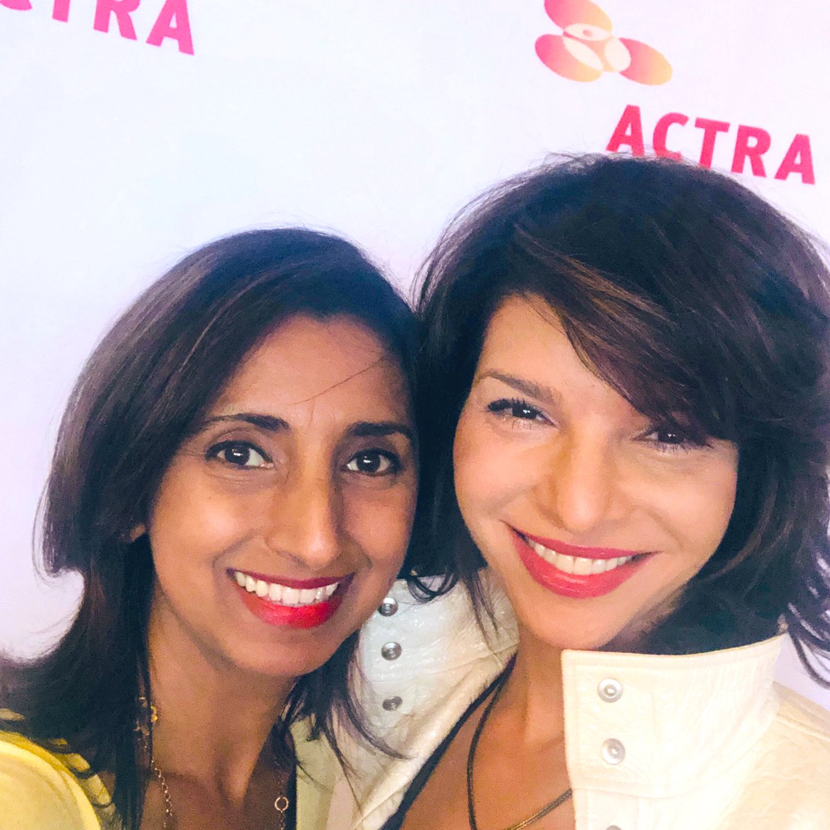unleighshed's tweet photo. Fab #ACTRAinLA Day w this amazing gal @whatpriyasaid #firstweekendclub. Incredible to re/connect w my #canadian film &amp; television community.🌟🌟🌟#canucks #actra #bff #friends #fun #sisters #losangeles #film #television #cinema #community #grateful #actress #producer #actout https://t.co/UAgaNWBmIG
