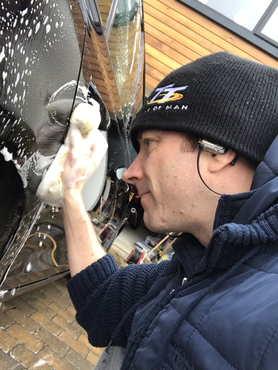 flashmcintosh's tweet photo. Washin’ n Chasin’ n Racin’ with a bit of @DomHerbertson and @MariaCostello #ttcases https://t.co/9O0AfIAMfM