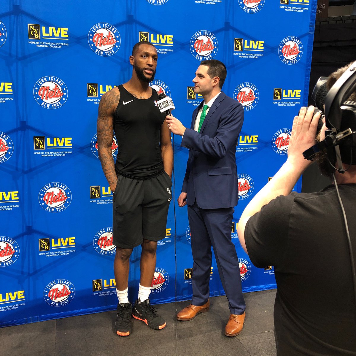 LinacreMedia's tweet photo. Clinched the Division on Sat with the #LongIslandNets at @nycblive because we’re #AboutThatGLeagueLife!  #FlyWithDale #NBAGLeague #LinacreMediaEvents #LinacreMediaOnTV 🏀🎥🎛🎙📺🗽@longislandnets @nbagleague https://t.co/FmcjTcQZtZ