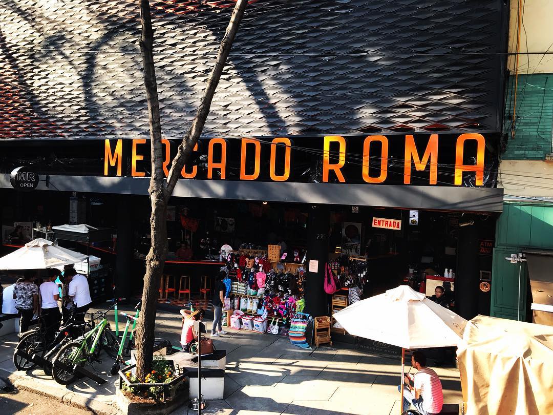 ¿Aún sin plan y ganas de mucha comida y buen ambiente? Nos encuentras en el corazón de la Roma, listos para hacerte pasar un excelente domingo