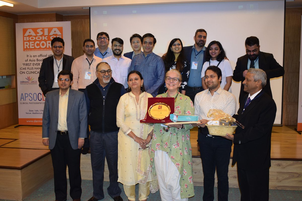 PasqualiPaola's tweet photo. Great sharing with excellent professionals at #apsoclick @DermasourceI at the First Asian Summit on Medical Photography, Gurugram 2019 #medicalphotography https://t.co/oreYiEzqNW